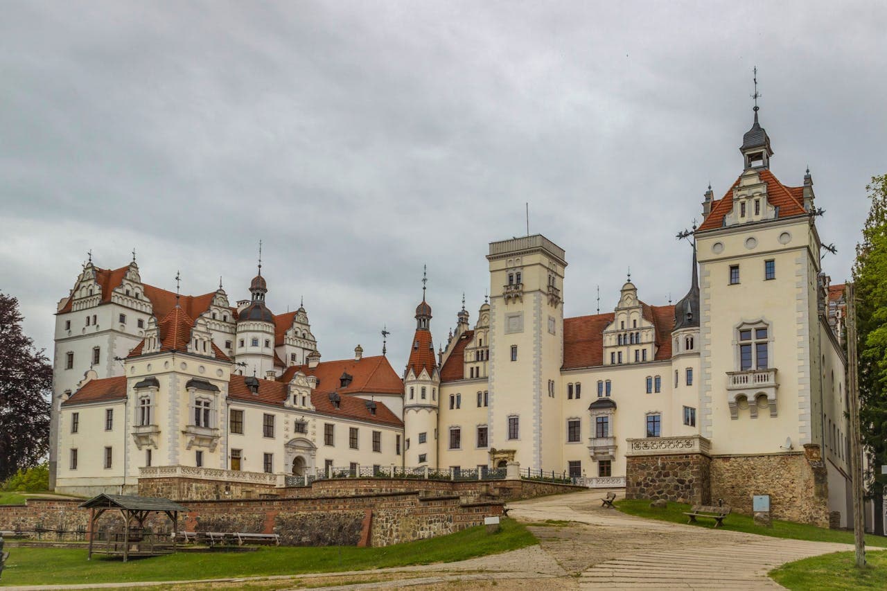 Grand Tour of Europe 14 nights 15 days - Image 2