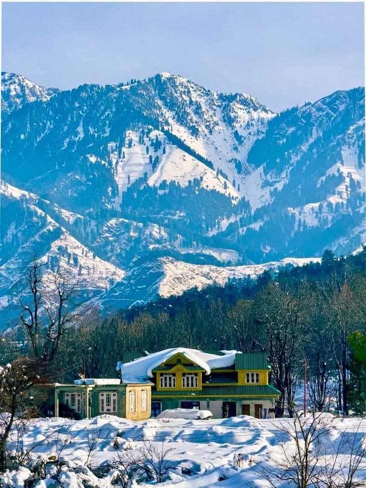 Affordable Kashmir Tour Package with Houseboat Stay  4 NIGHTS 5 DAYS- - Image 5