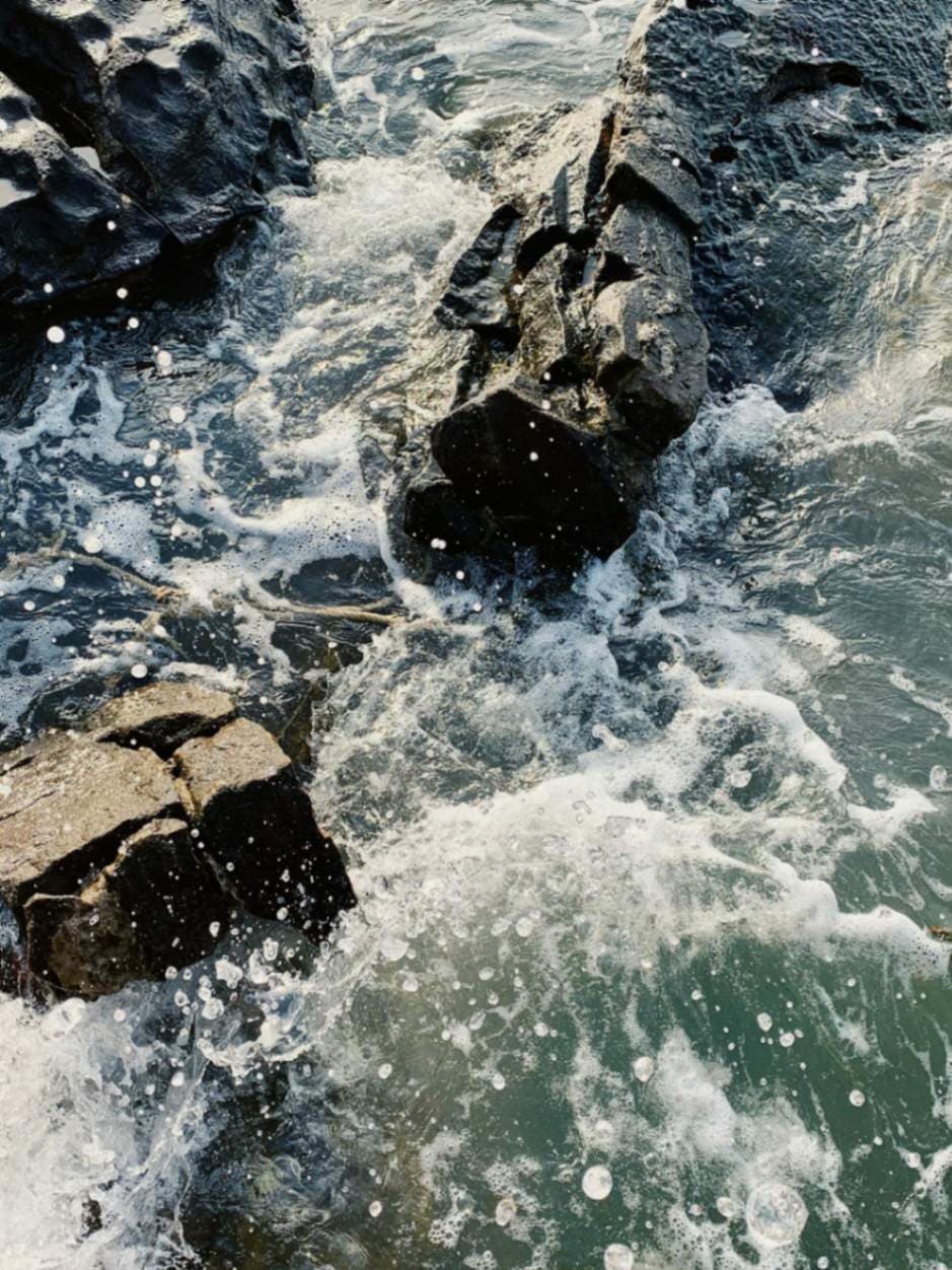 An Unforgettable Journey Through Vietnam's Rich Culture and Natural Beauty 12 NIGHTS 13 DAYS halong bay - Image 1