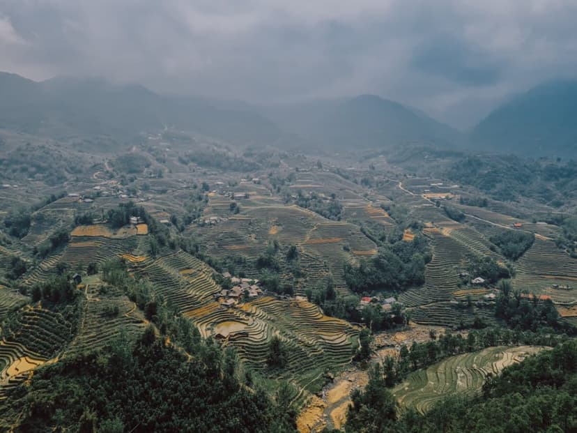 Explore Hanoi & Halong Bay Vietnam 3 Night 4 Day