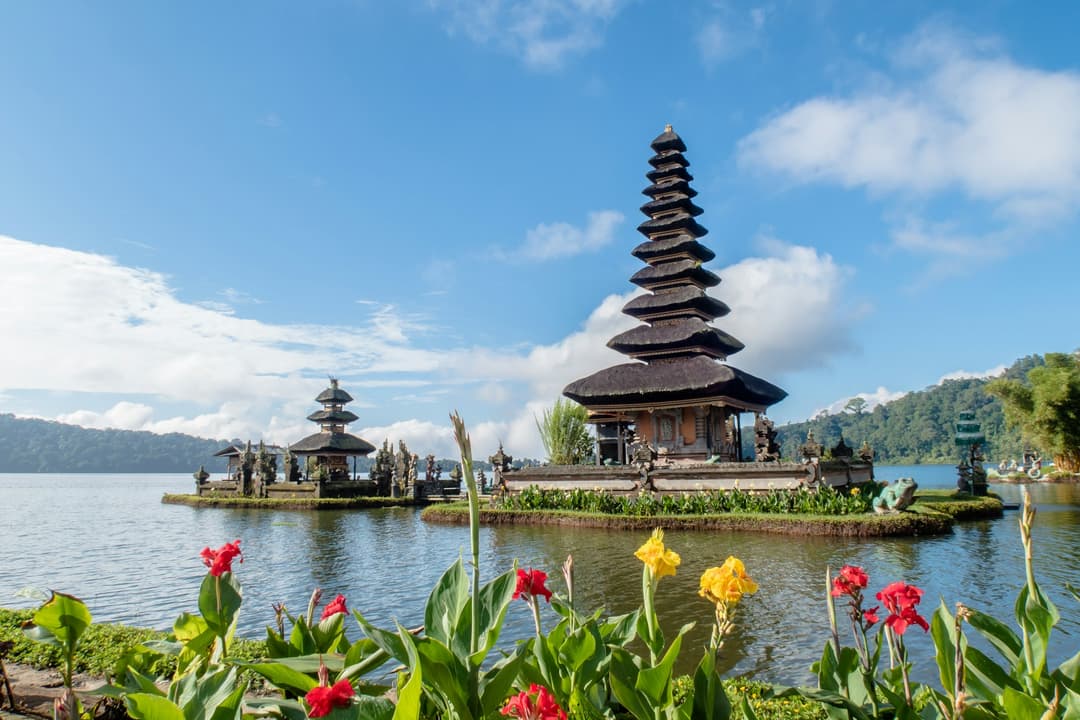 Bali Tour Package 7 Night 8 Days Volcanic Landscapes