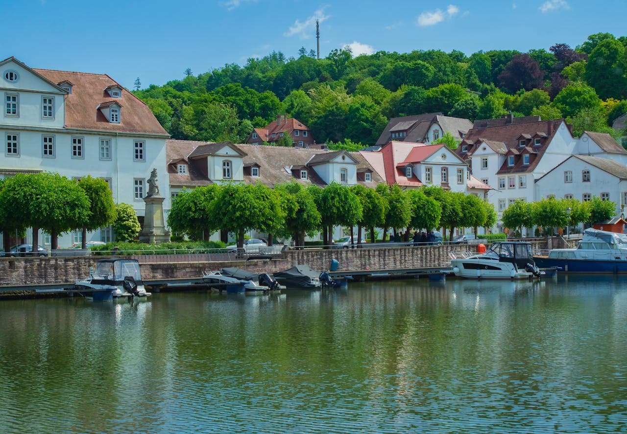 MALAYSIA TOUR PACKAGE 4 NIGHT 5 DAYS - Image 1